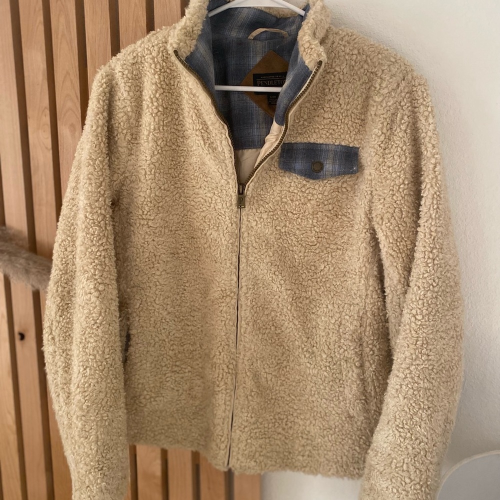 Pendleton fleece